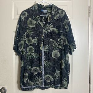 Half Moon Bay Hawaiian 💯 Rayon Vintage Men’s Shirt Size L